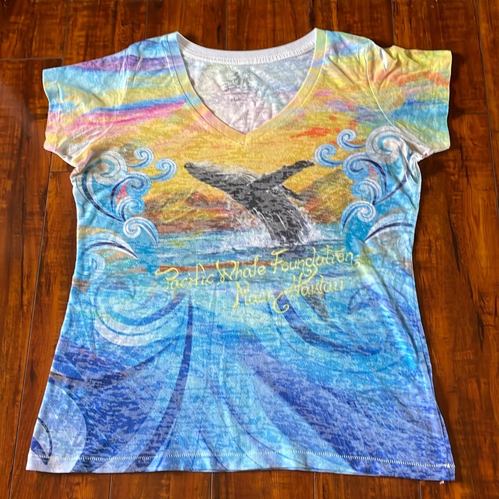 Bee easy brand Womens whale Boho shirt v-neck short sleeve Www.Beeeasybrand.com